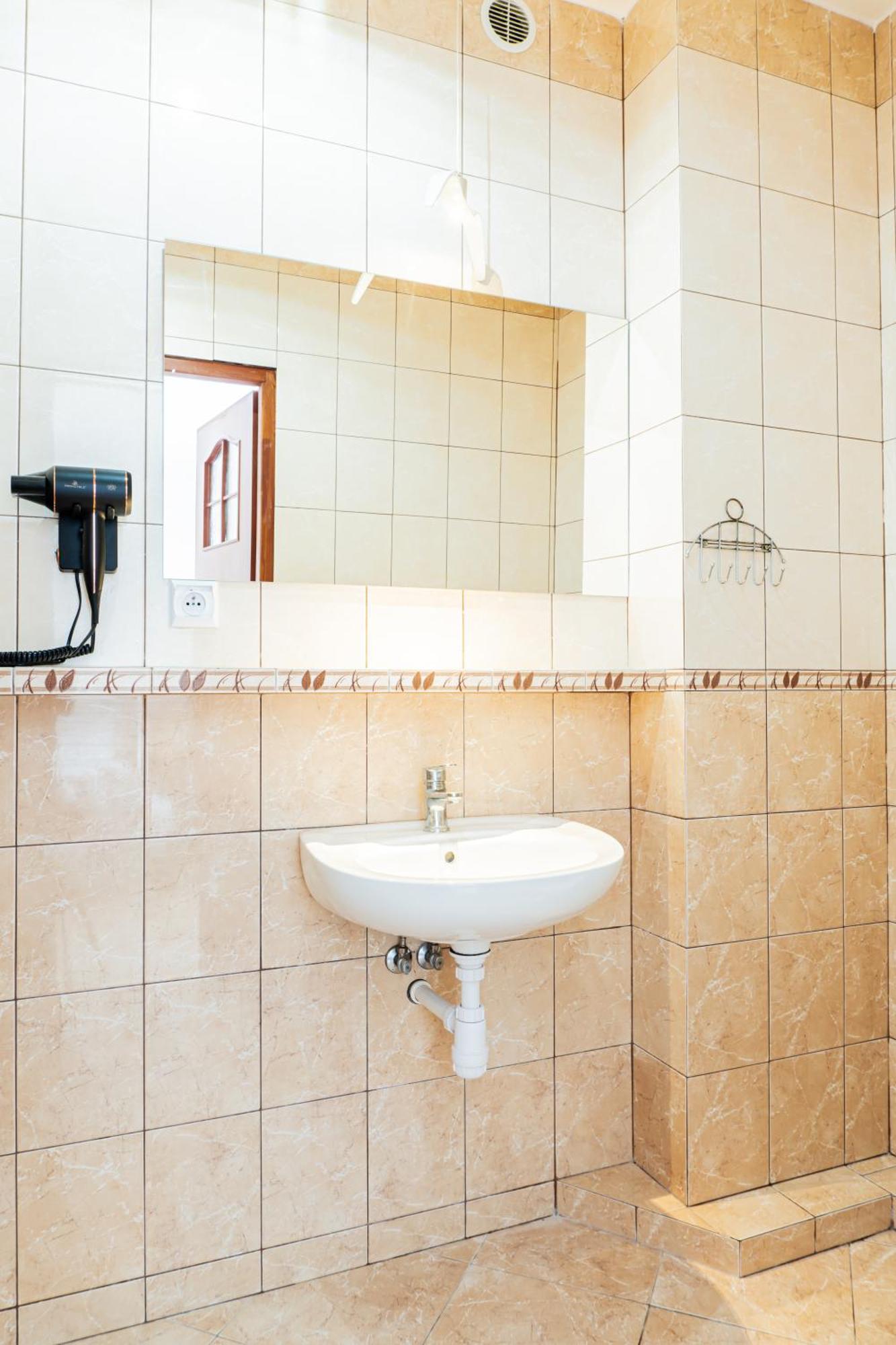 Pokoje Goscinne Raf-Tur - Sala Zabaw, Grill - Idealny Dla Rodzin Z Dziecmi Ostrowo  Luaran gambar